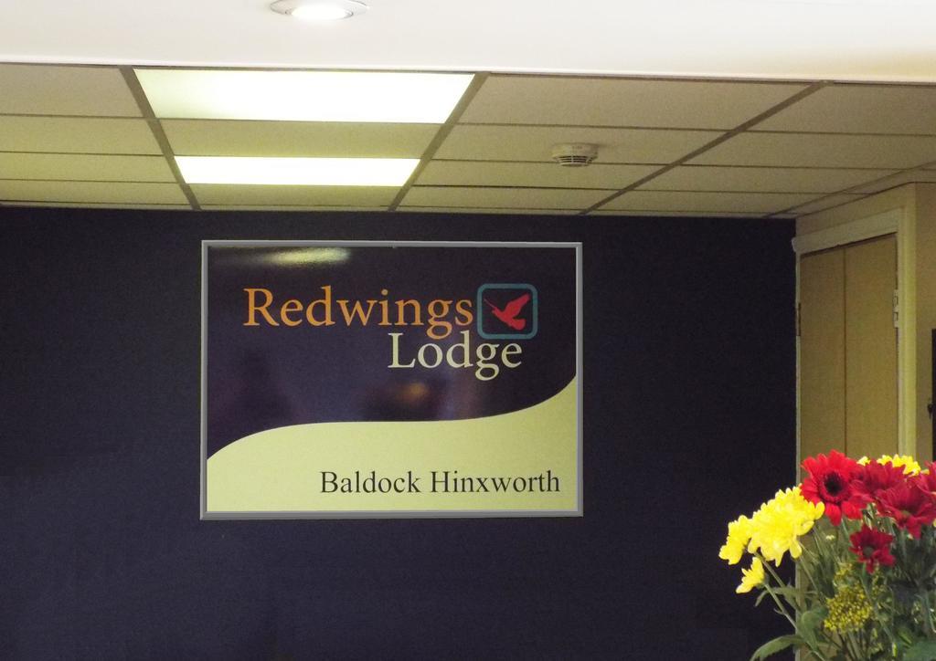 Redwings Lodge Baldock Exterior foto